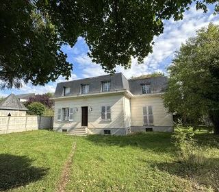  Maison � vendre 9 pi�ces 322 m�