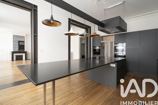  Appartement � vendre 8 pi�ces 304 m�