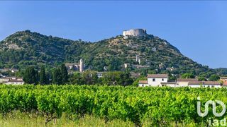  Immeuble � vendre 76 m�