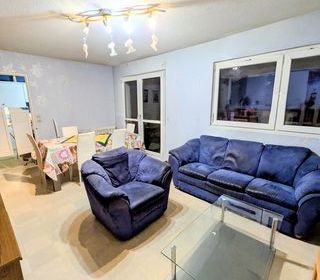  Appartement � vendre 4 pi�ces 70 m�