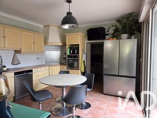  Maison � vendre 9 pi�ces 214 m�