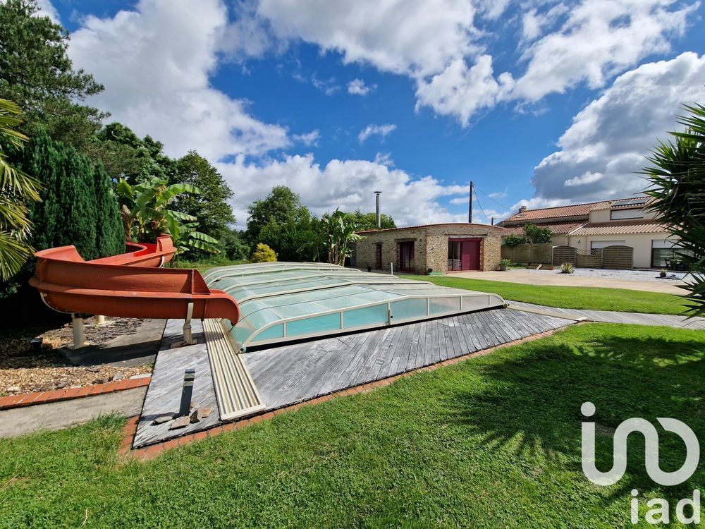 � vendre  Maison Grosbreuil (85440)