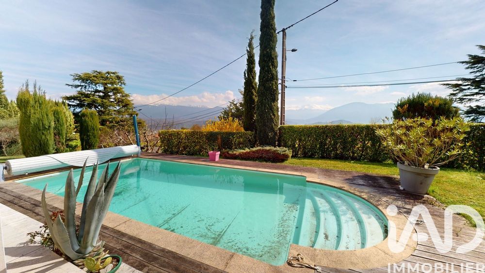 � vendre  Maison Claix (38640)