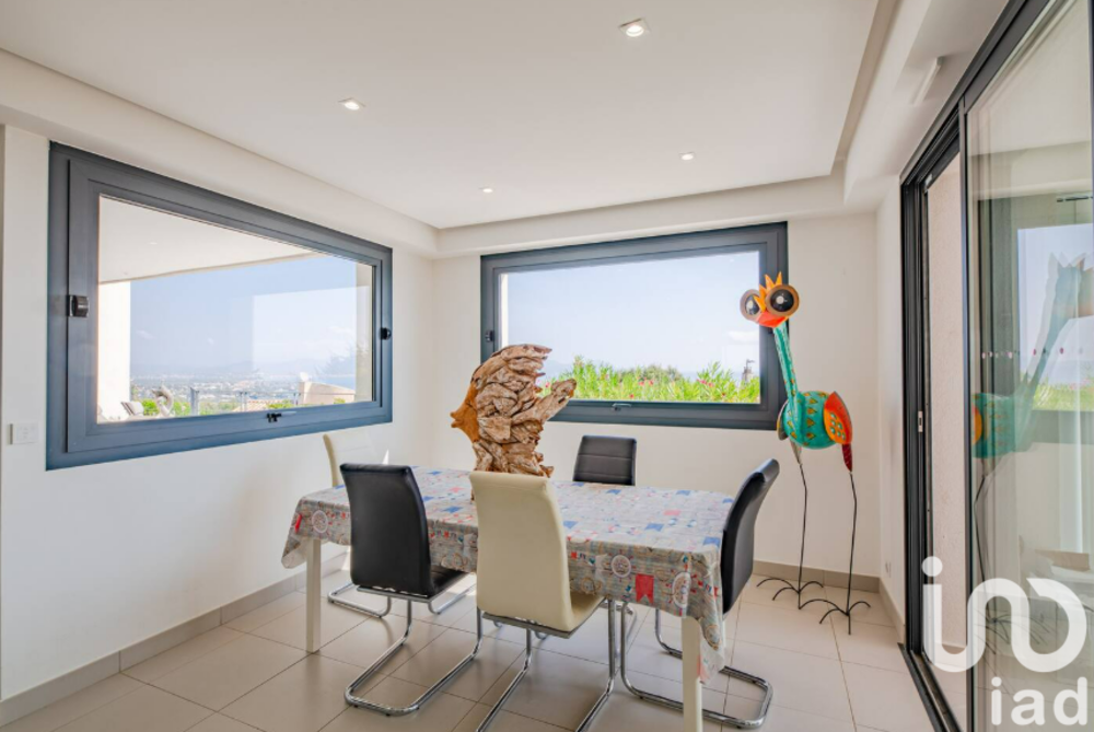 � vendre  Appartement Les Issambres (83380)