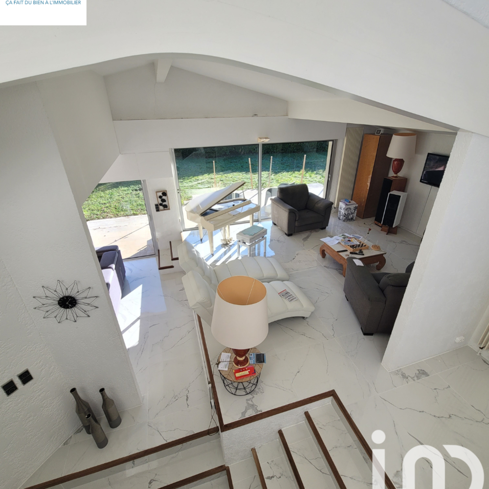� vendre  Villa Mazerolles (40090)