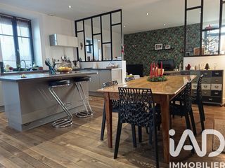  Maison � vendre 7 pi�ces 201 m�