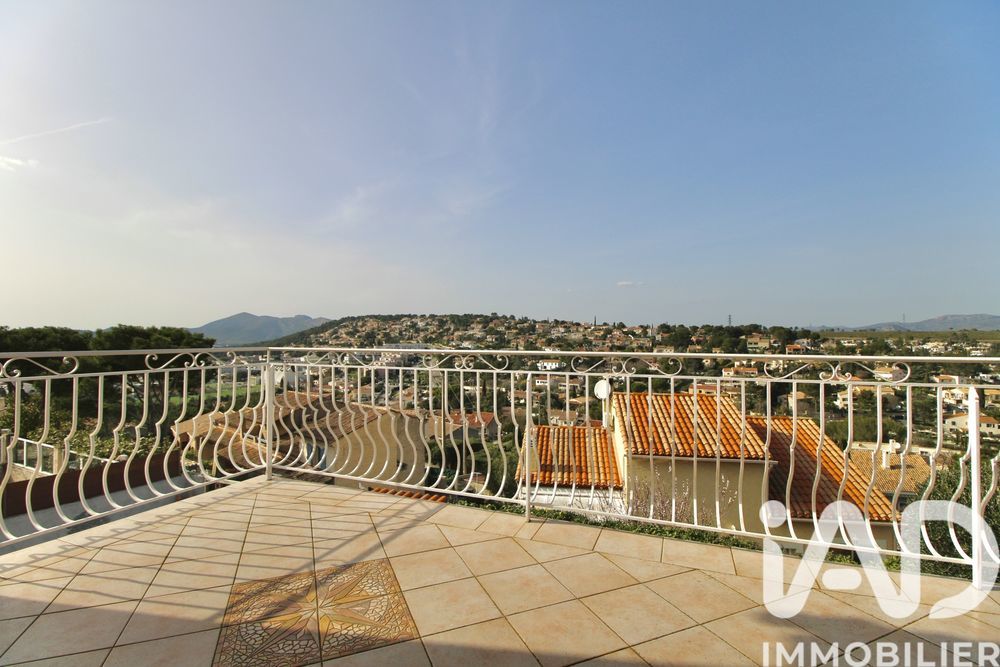 � vendre  Maison Carnoux-en-Provence (13470)