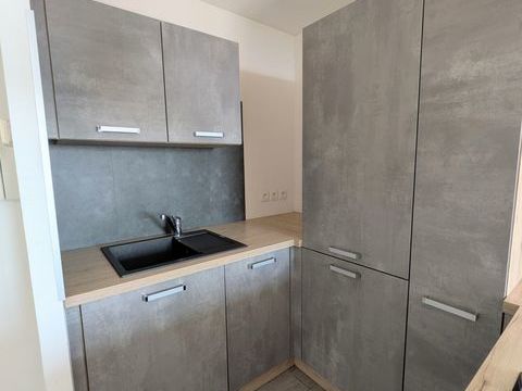   Vente Appartement 2 pi�ces Appartement - 2 pi�ce(s) - 49 m�