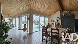  Maison � vendre 6 pi�ces 275 m�