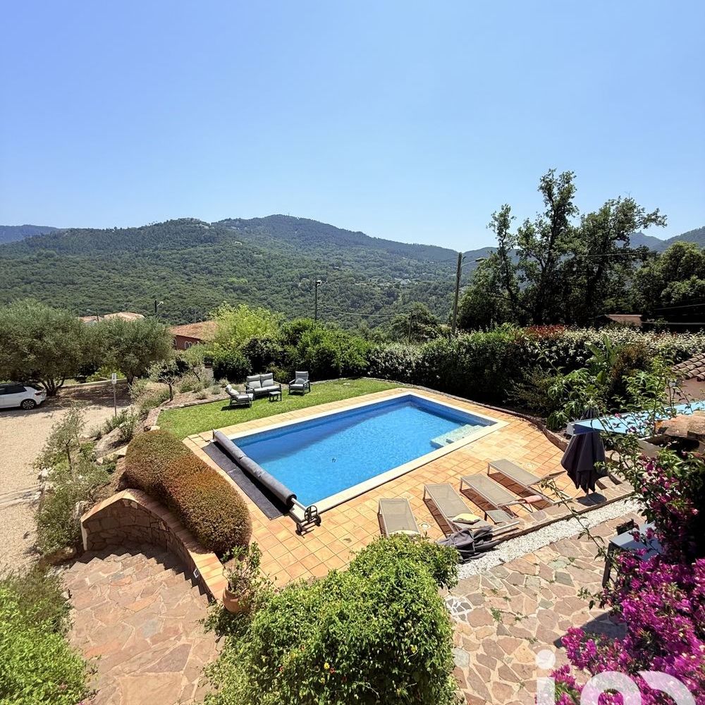 � vendre  Maison Les Adrets-de-l'Est�rel (83600)
