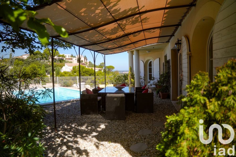 � vendre  Villa Villeneuve-l�s-Avignon (30400)