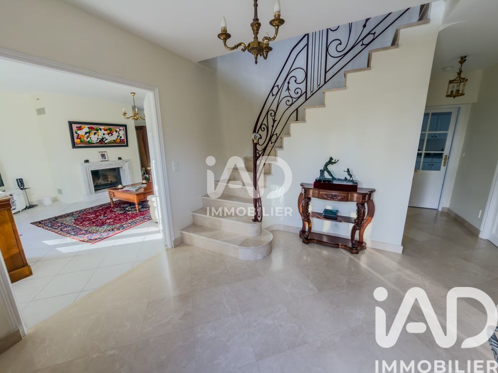 � vendre  Maison Lamorlaye (60260)