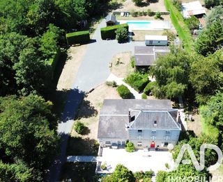  Maison � vendre 9 pi�ces 220 m�