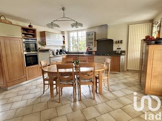  Maison � vendre 9 pi�ces 229 m�