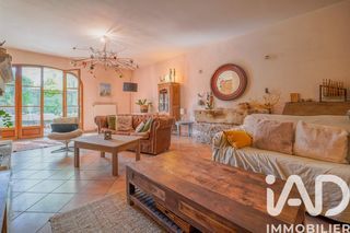  Maison � vendre 7 pi�ces 242 m�