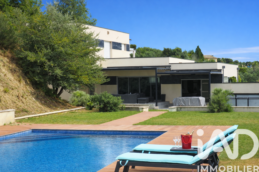 � vendre  Villa Avignon (84000)