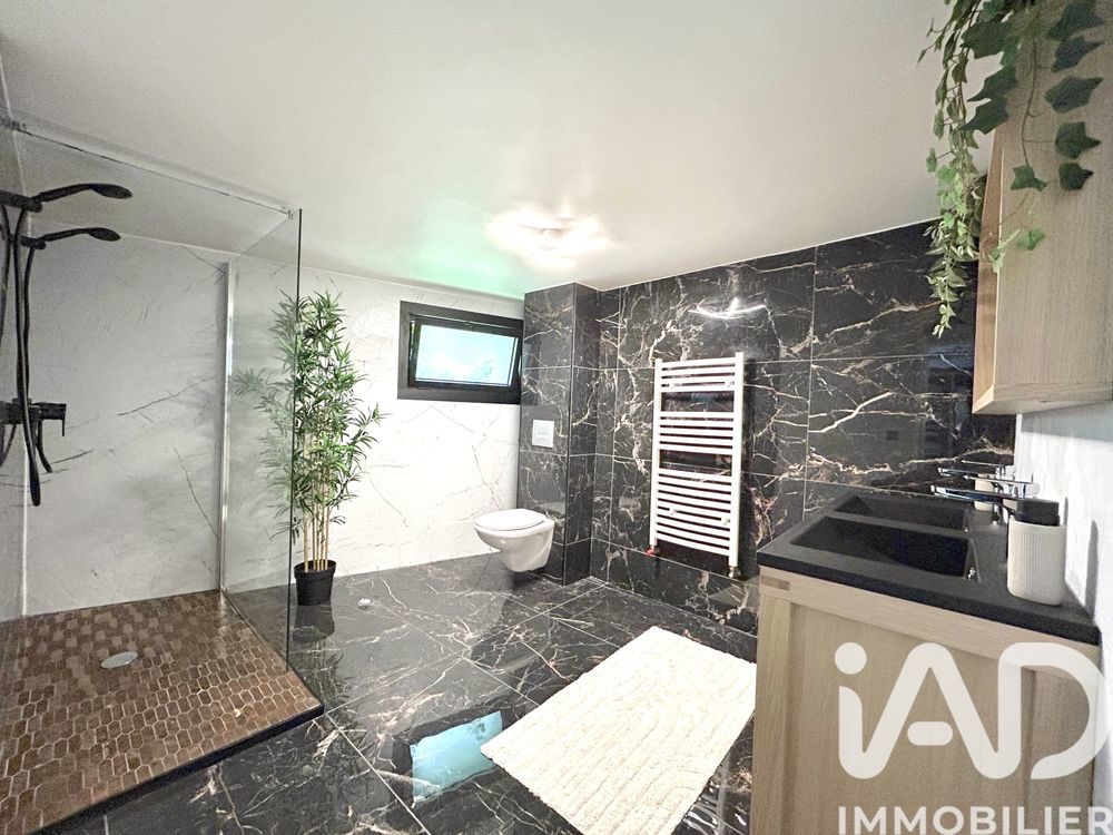 � vendre  Maison Bois-le-Roi (77590)