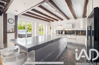  Maison � vendre 8 pi�ces 211 m�