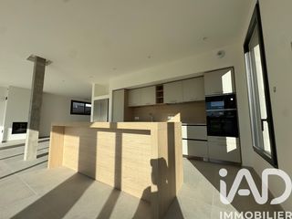  Villa � vendre 7 pi�ces 192 m�