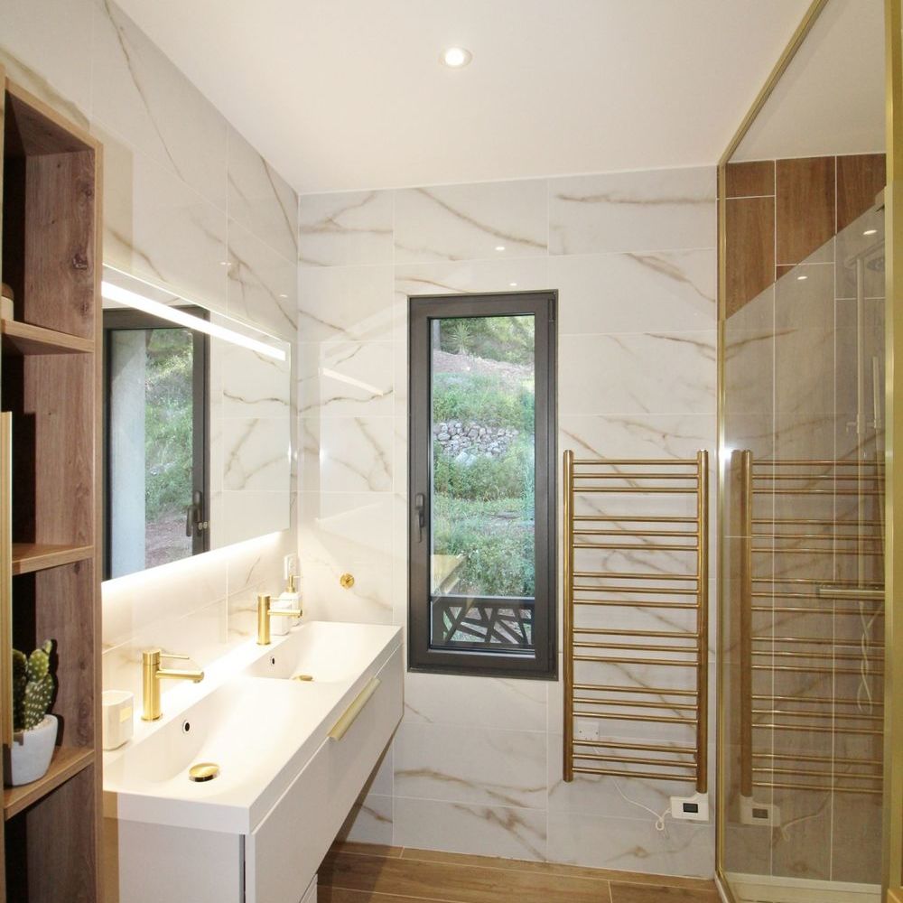 � vendre  Maison Hy�res (83400)