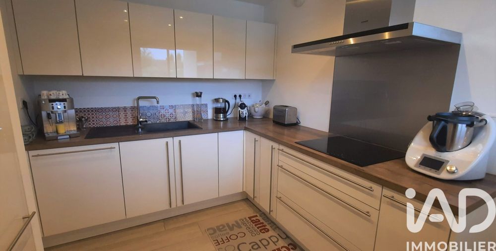 � vendre  Maison Saint-Jean-d'Illac (33127)