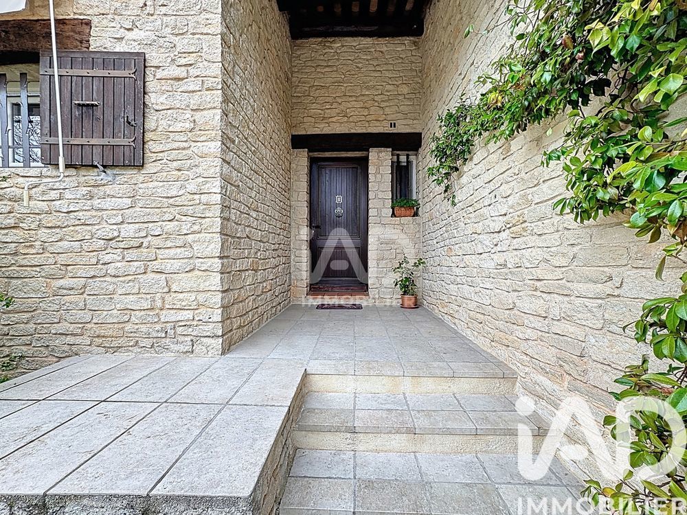 � vendre  Maison Gordes (84220)