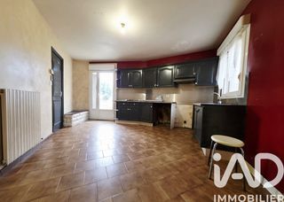  Immeuble � vendre 126 m�