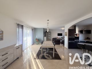  Maison � vendre 4 pi�ces 165 m�