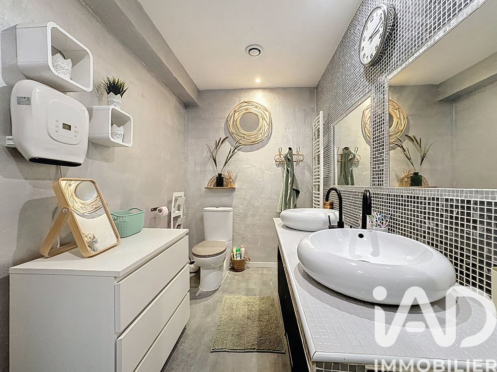 � vendre  Maison Saint-Cyr-sur-Mer (83270)