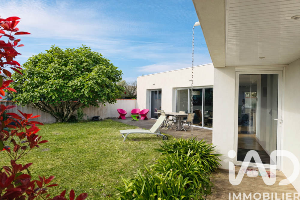 � vendre  Villa Les Sables-d'Olonne (85100)