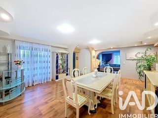  Maison � vendre 8 pi�ces 217 m�