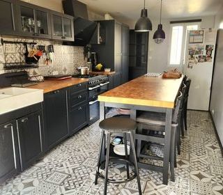  Maison � vendre 7 pi�ces 220 m�