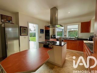  Maison � vendre 7 pi�ces 238 m�