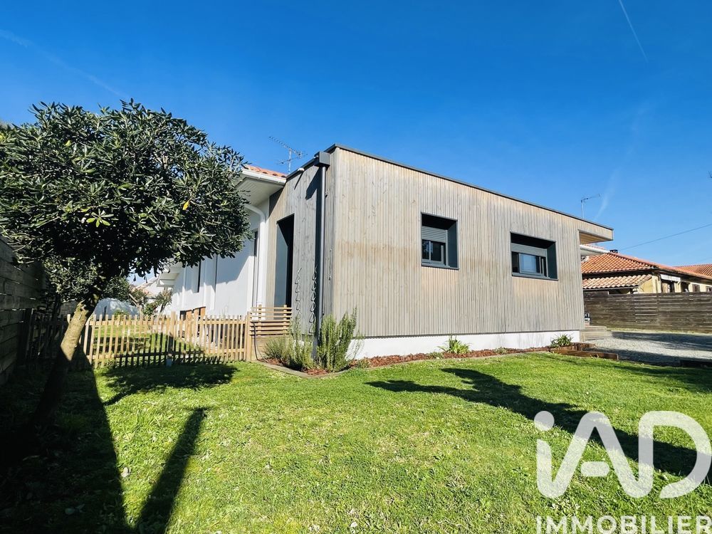 � vendre  Maison Tosse (40230)