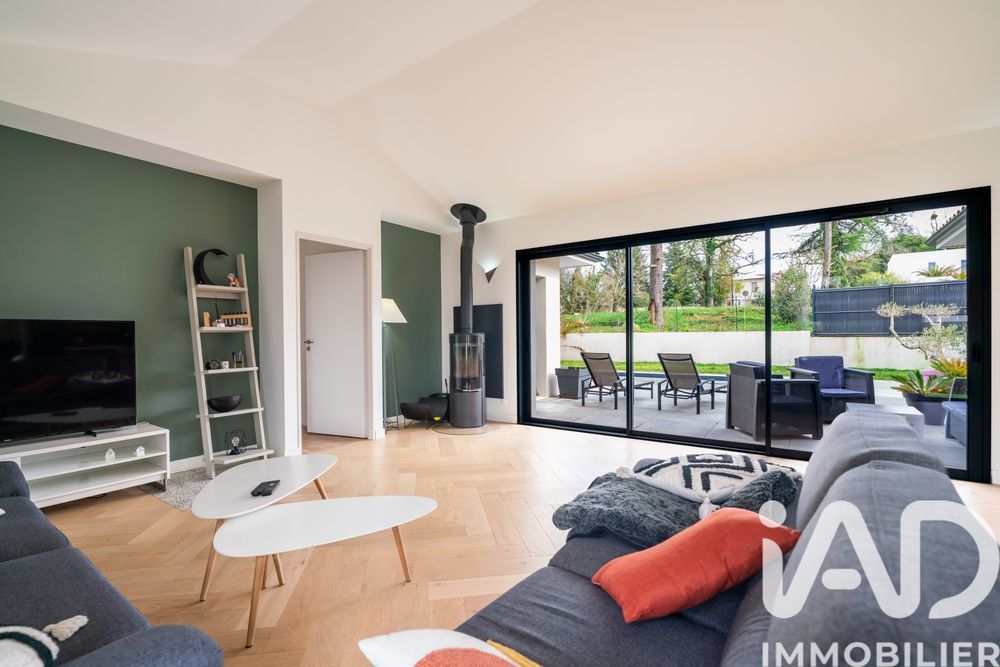 � vendre  Villa Bouliac (33270)