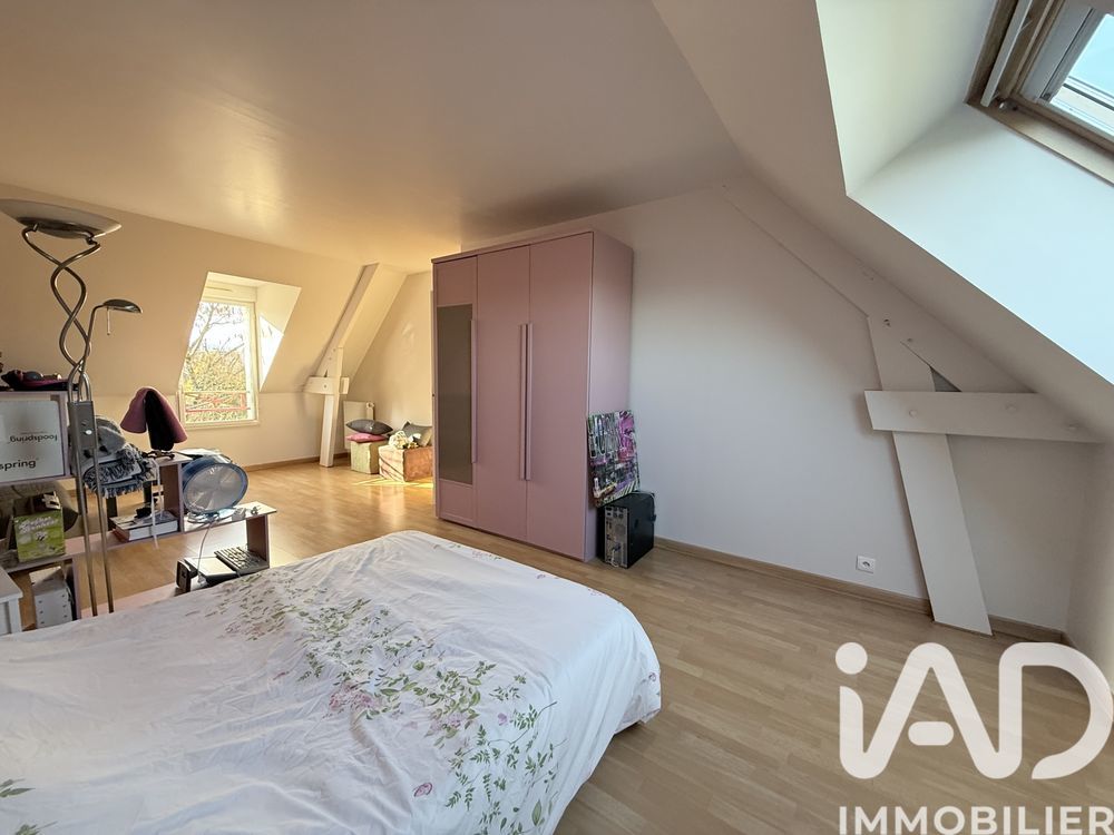 � vendre  Villa Champlay (89300)