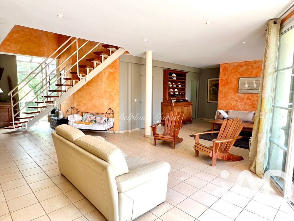 � vendre  Villa Salles (33770)