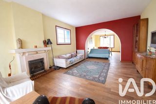  Maison � vendre 4 pi�ces 205 m�