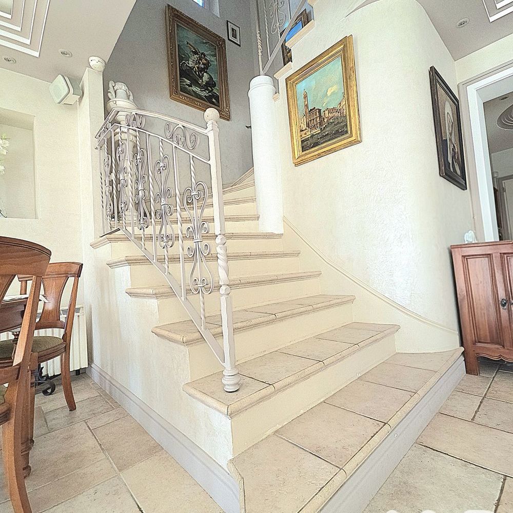 � vendre  Maison Trans-en-Provence (83720)