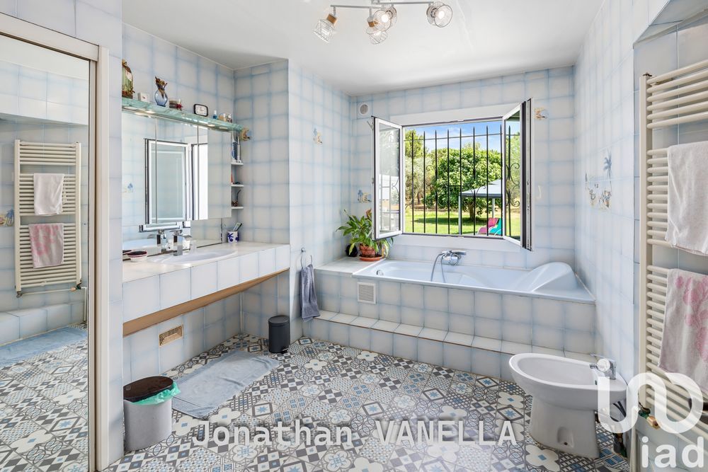 � vendre  Maison Claira (66530)