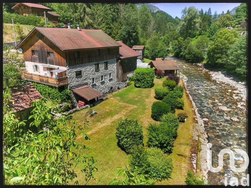 � vendre  Maison Bonneville (74130)