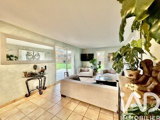  Maison � vendre 9 pi�ces 166 m�