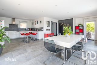  Maison � vendre 7 pi�ces 170 m�