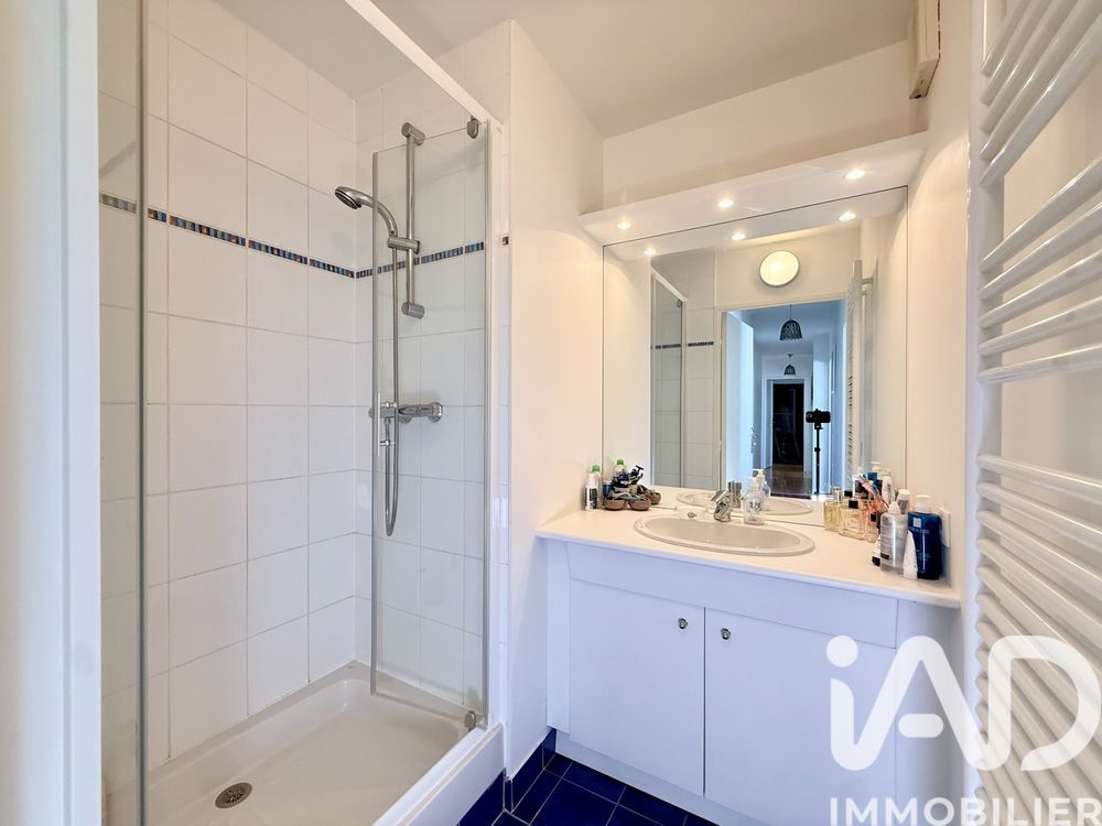 � vendre  Appartement Courbevoie (92400)