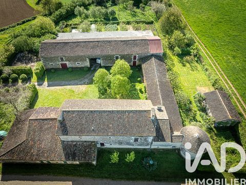   Vente Demeure 8 pi�ces Maison - 8 pi�ce(s) - 432 m�