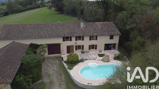  Maison � vendre 9 pi�ces 241 m�