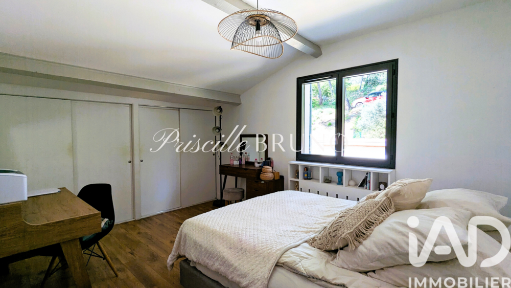 � vendre  Maison Toulon (83200)