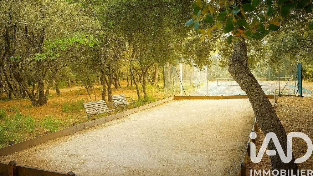 � vendre  Maison Grans (13450)