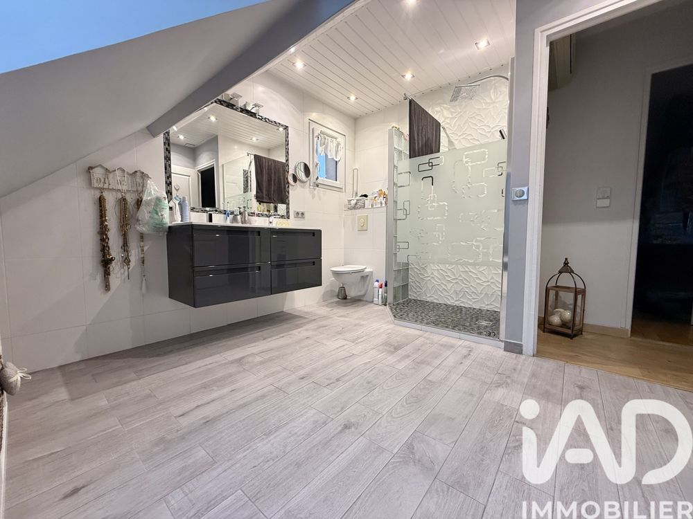 � vendre  Maison La Queue-en-Brie (94510)