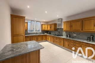  Maison � vendre 6 pi�ces 197 m�